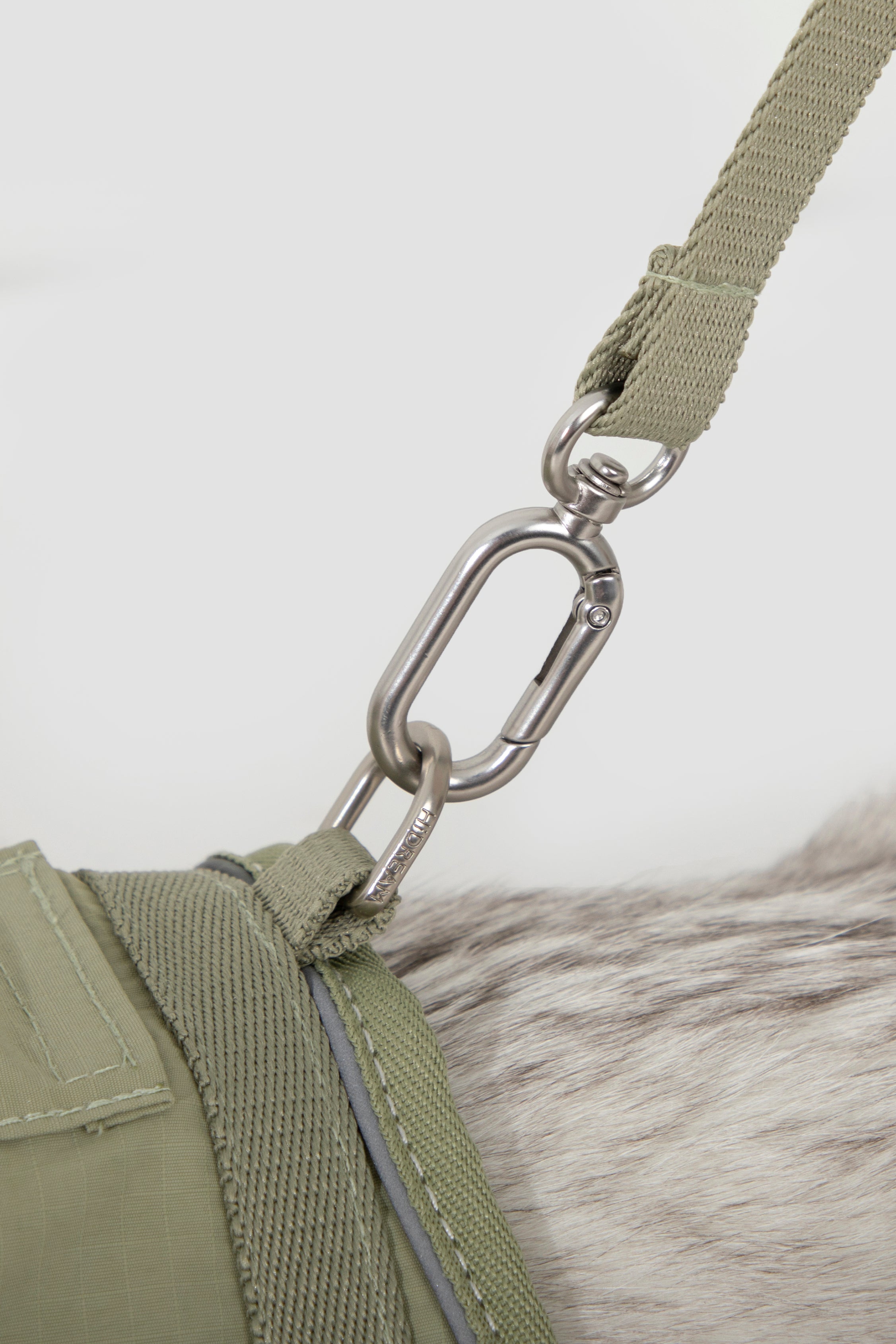 Valley series vest cat chest and back traction set