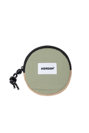 Circular toilet bag